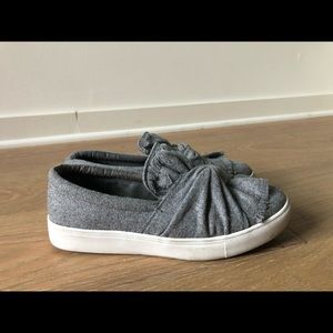 Mia Zoe Bow Slip-On Sneakers